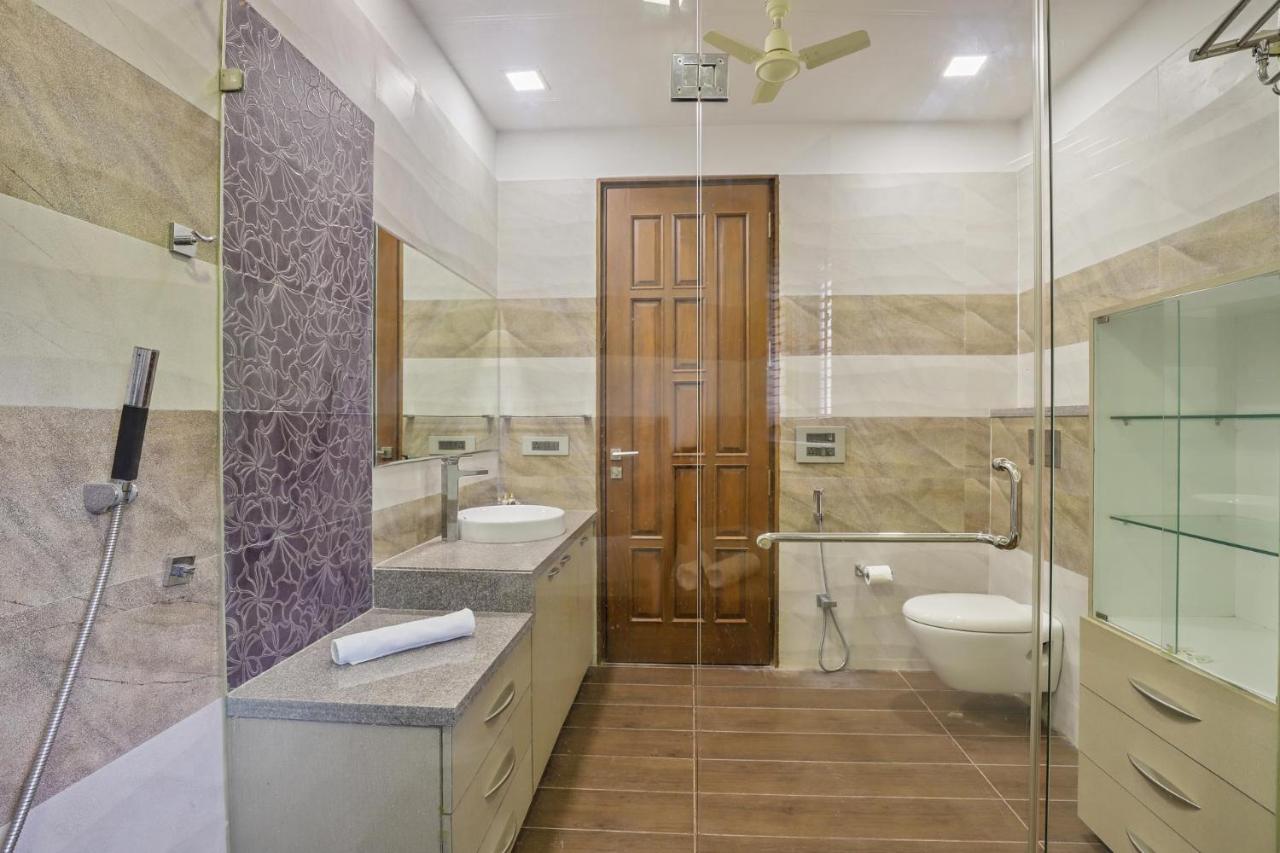 Stayvista'S Prakriti Farms With Outdoor Pool, Complimentary Breakfast And Hi-Tea Udaipur Esterno foto